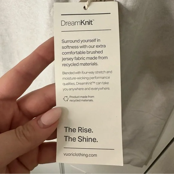 NWT Vuori Women’s Halo Essential Half-Zip Salt Heather Athleisure Quarter Zip XS - Picture 8 of 9